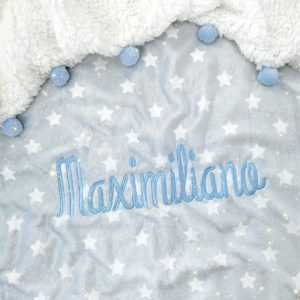 Cobija Doble Faz Azul Estrellas con Pompones